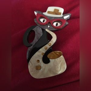 Acrylic Cat with Saxophone Brooch